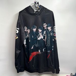 2 Thrift & Vintage Clothing